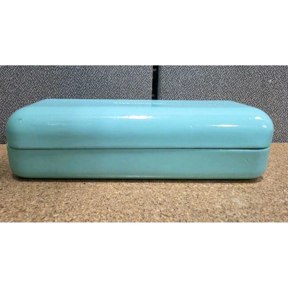Tiffany & Co Robin's Egg Blue Sunglasses Glasses Clam Shell Hard Case